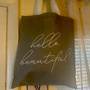 NEW WITH TAGS WEDDING VEIL